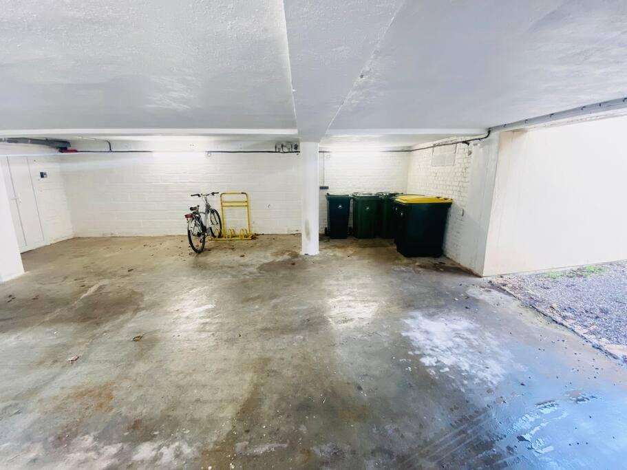 The Sunny ¤ Terrasse ¤ Proche Centre ¤ Parking ¤ Wifi Appartement Amiens Buitenkant foto