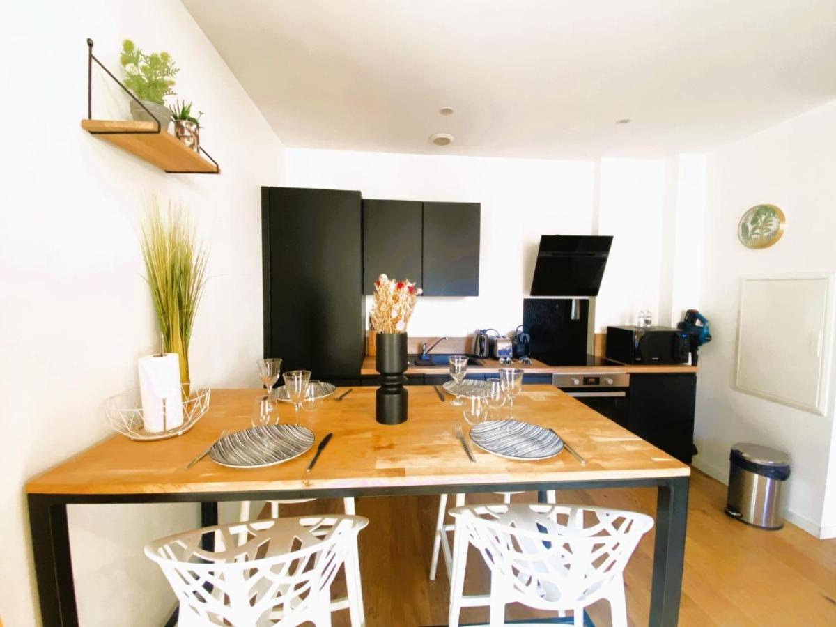 The Sunny ¤ Terrasse ¤ Proche Centre ¤ Parking ¤ Wifi Appartement Amiens Buitenkant foto